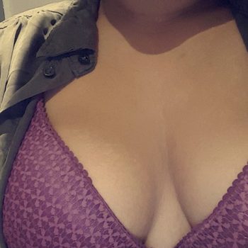 Profil de Eloise, 24 ans, Escorts à Gilly (Vaud)
