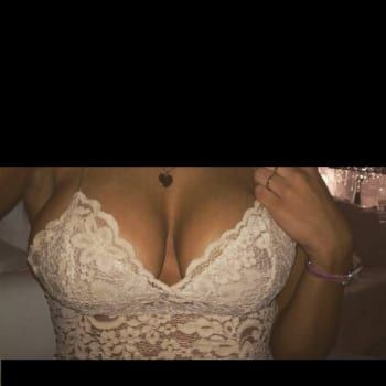 Profil de Rebeka, 44 ans, Escorts à Rueyres-les-Prés (Fribourg)