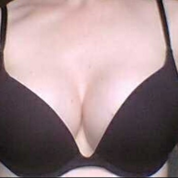 Profil de Clotilde, 32 ans, Escorts à Prêles (Berne)